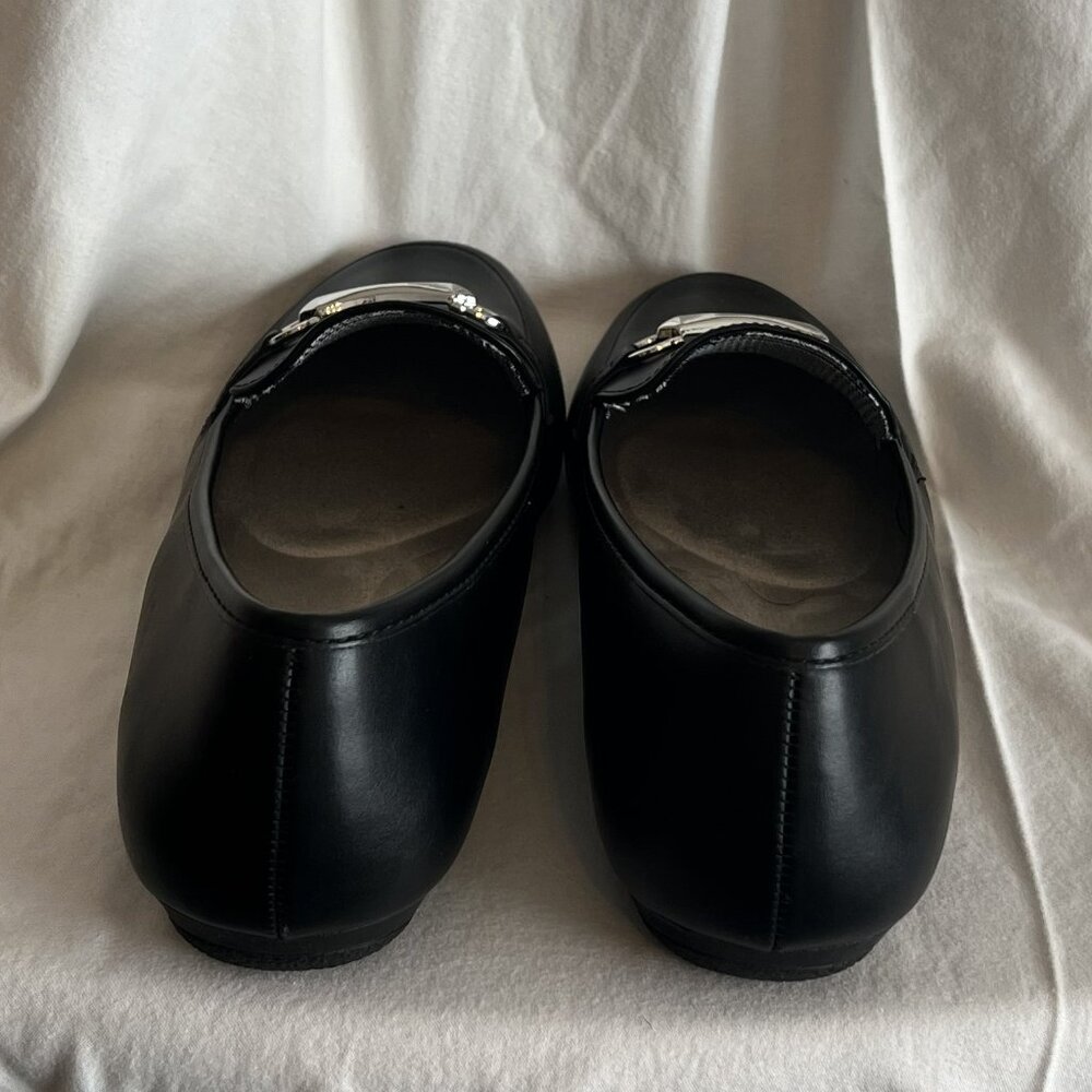 Women's Cliffs by White Mountain Flats/Loafers - Picture 4 of 8